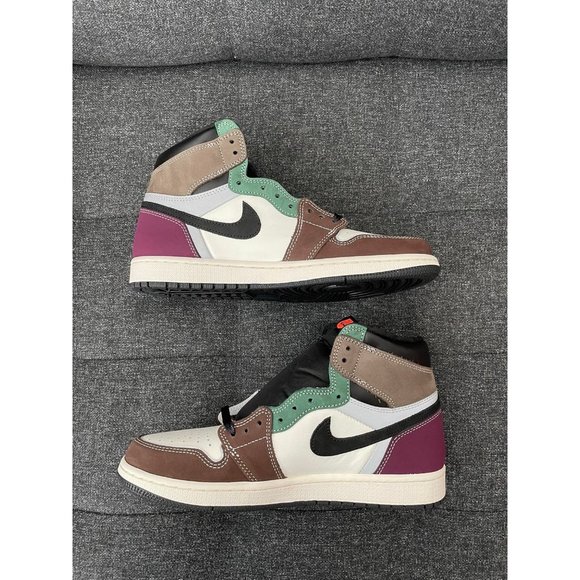 Nike Air Jordan 1 High OG - Handcrafted - Picture 5 of 10